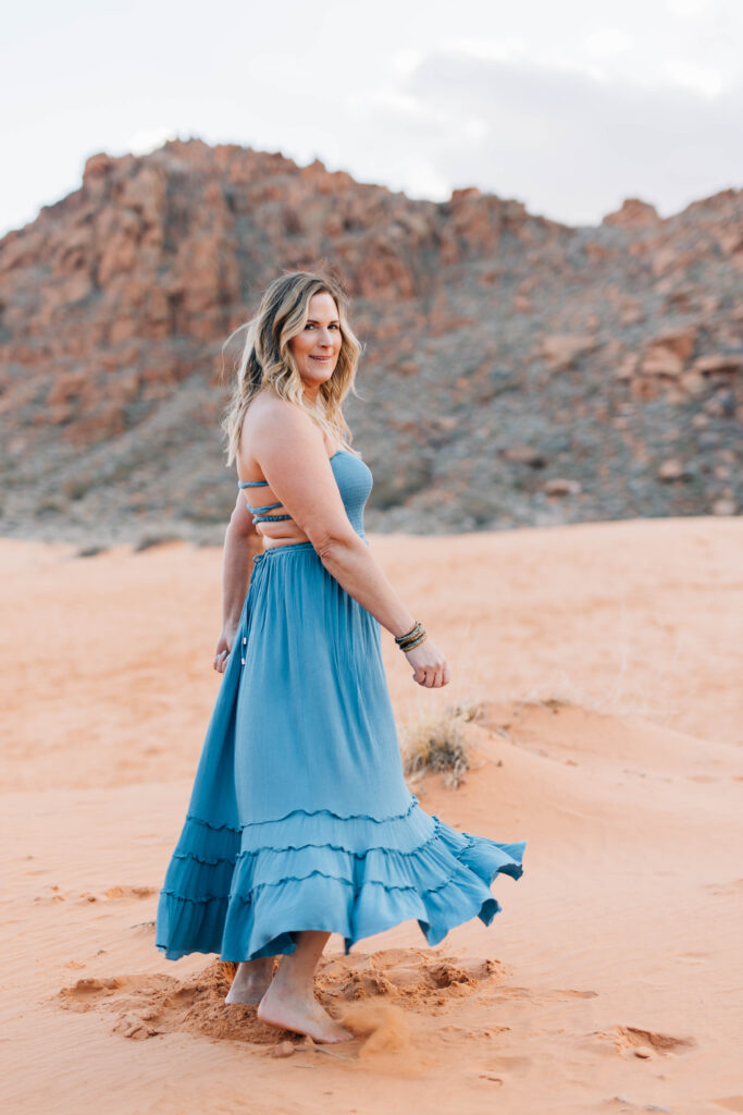 Utah photographer gets head shots in epic Snow Canyon location. What to book a photoshoot in Utah and need a photographer or  wondering what to wear for your photoshoot, check this out!