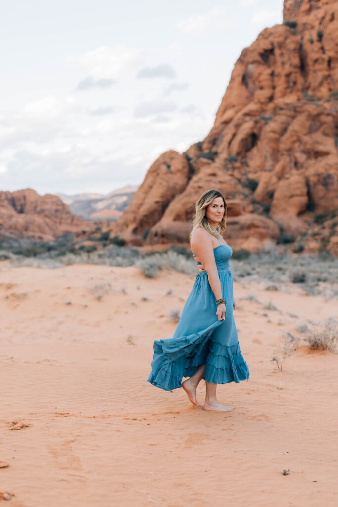 Utah photographer gets head shots in epic Snow Canyon location. What to book a photoshoot in Utah and need a photographer or  wondering what to wear for your photoshoot, check this out!
